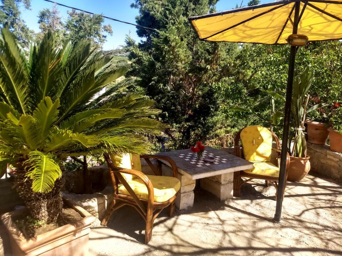Modern 1-Bedroom With Bbq & Roof Garden Near Beach 斯塔罗斯 外观 照片