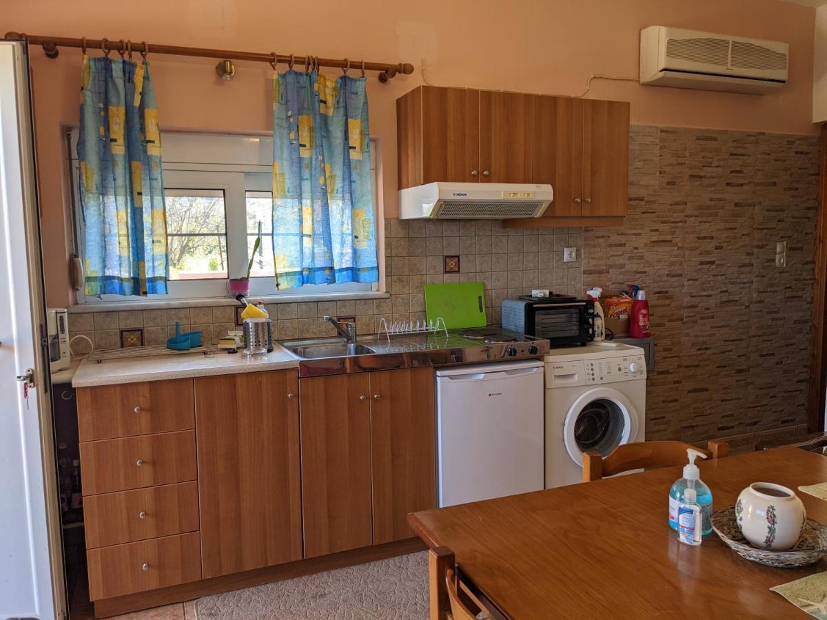 Modern 1-Bedroom With Bbq & Roof Garden Near Beach 斯塔罗斯 外观 照片