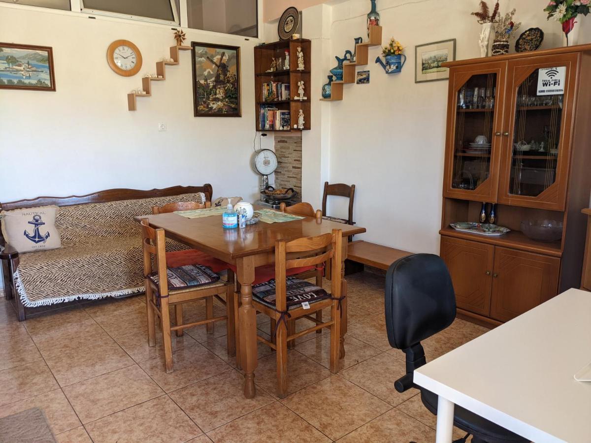 Modern 1-Bedroom With Bbq & Roof Garden Near Beach 斯塔罗斯 外观 照片