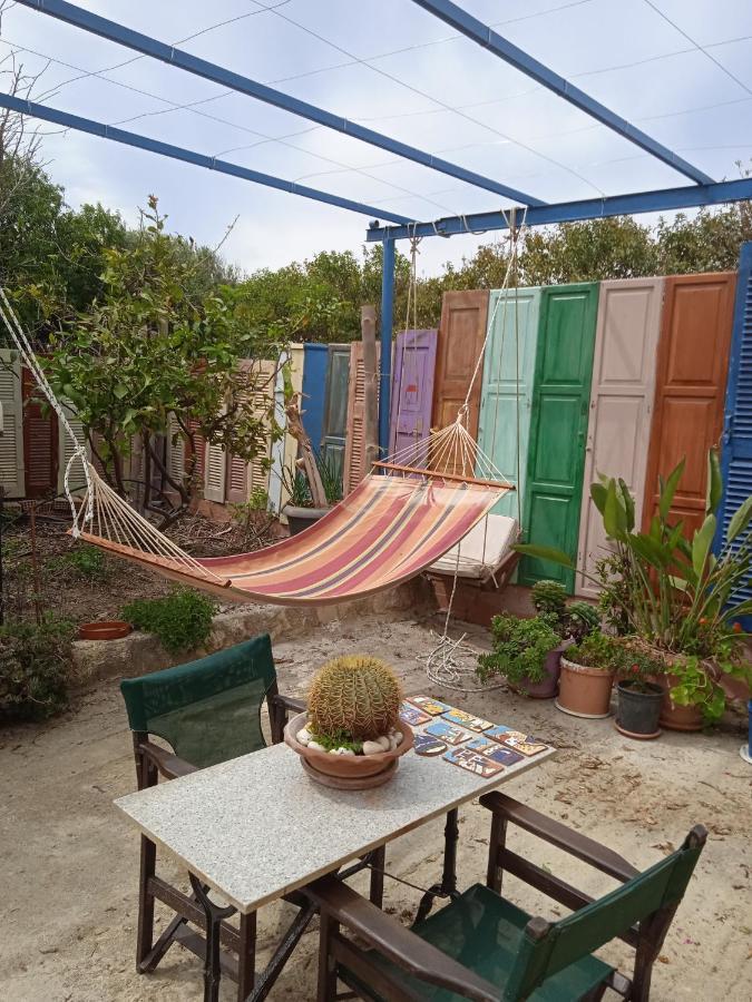 Modern 1-Bedroom With Bbq & Roof Garden Near Beach 斯塔罗斯 外观 照片