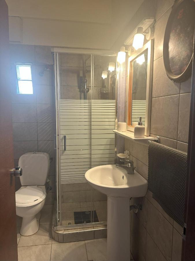 Modern 1-Bedroom With Bbq & Roof Garden Near Beach 斯塔罗斯 外观 照片
